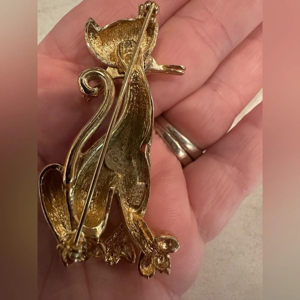 VINTAGE Gonite French 1960s CAT Rhinestone BROOCH PIN EMERALD EYES RETRO Mid-Mod